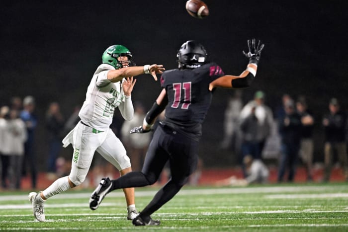 West Linn Tualatin football Oregon October 7 2022 Leon Neuschwander 18